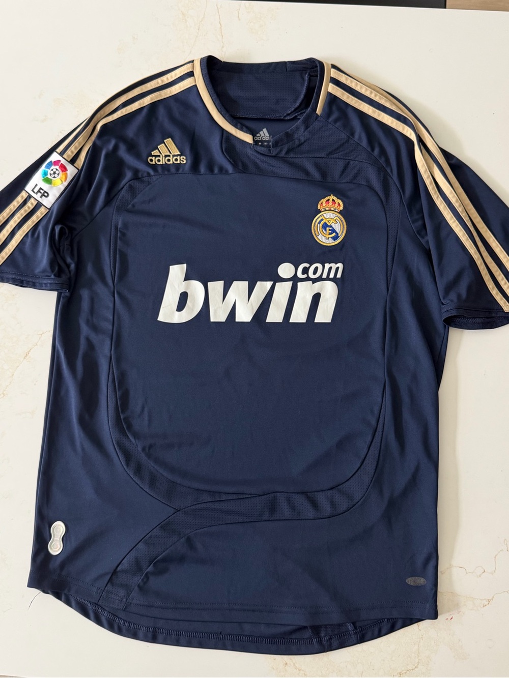 Adidas 2007 Real Madrid jersey Iker Casillas on the back